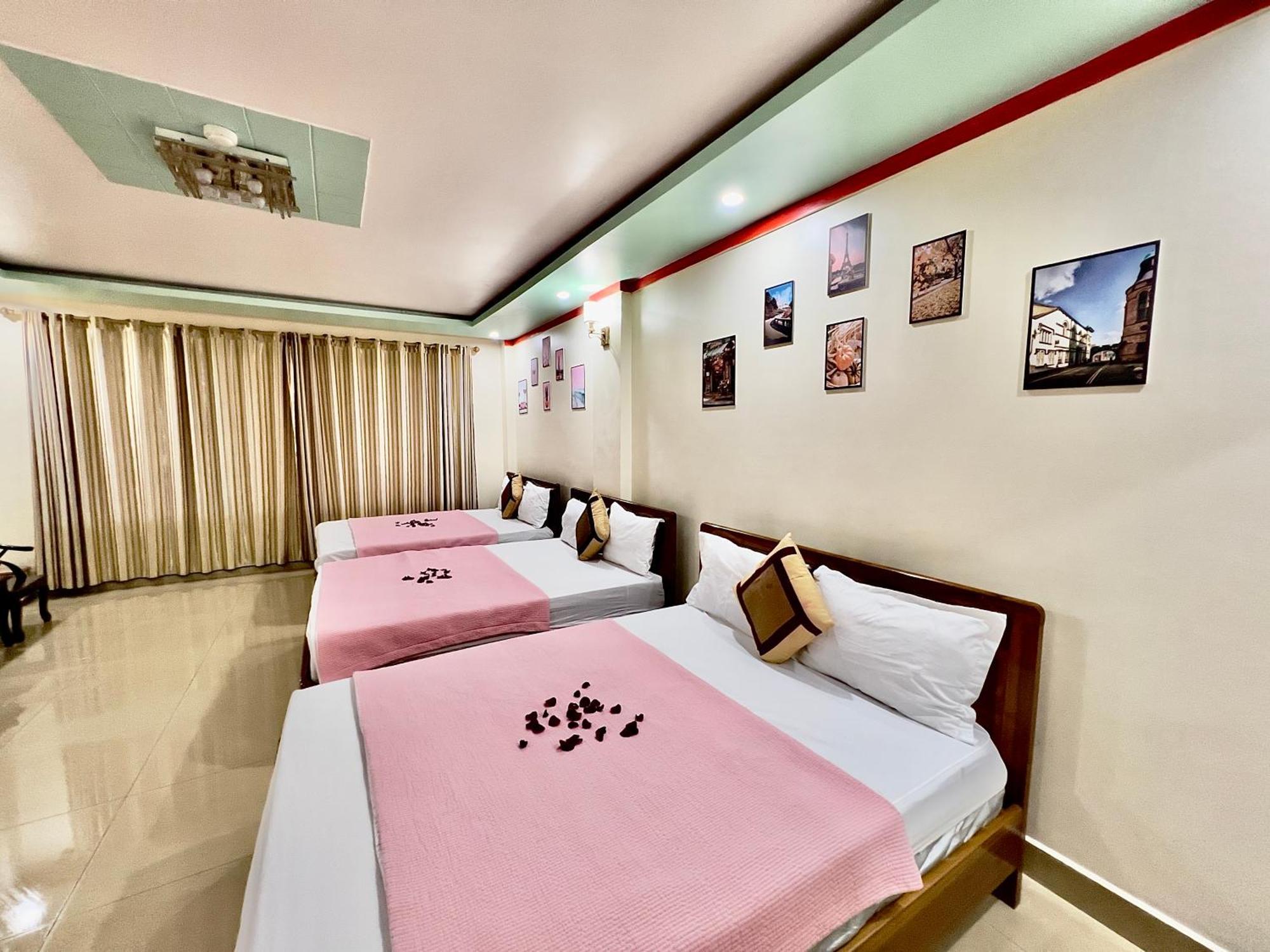 Manh Vuong Hotel Dong Khe Sau Екстер'єр фото